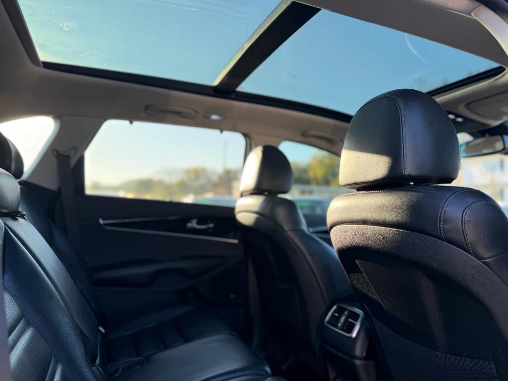 Kia Sorento EX V6 2WD 2019