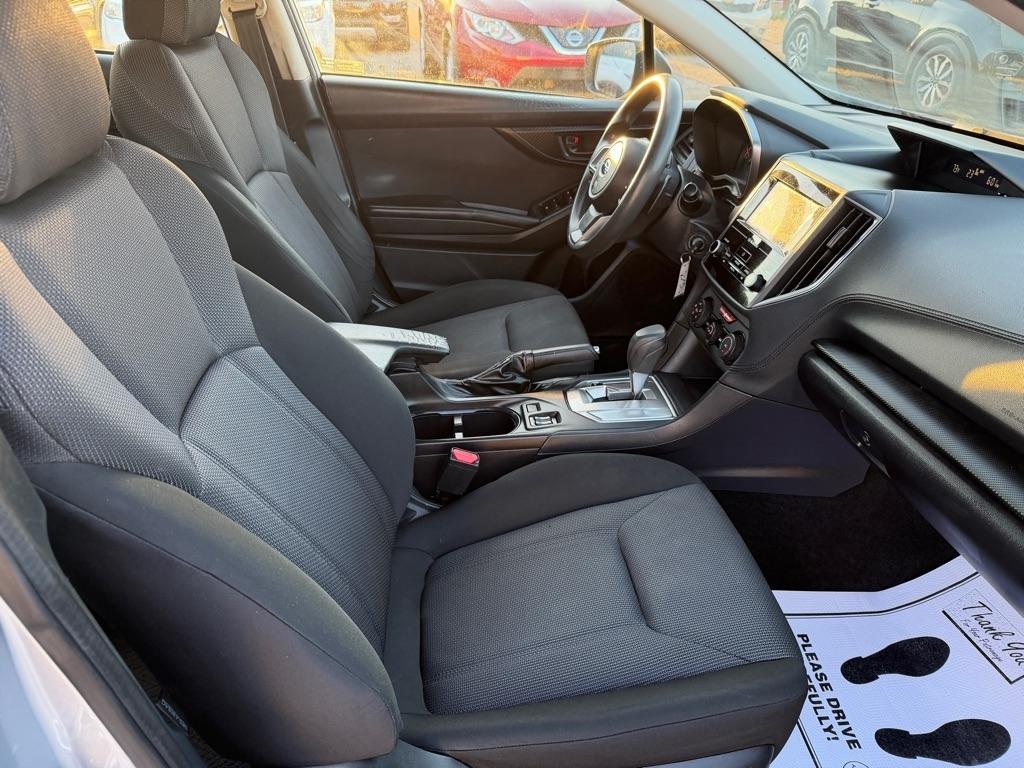 Subaru Impreza 2.0i Premium CVT 5-Door 2017