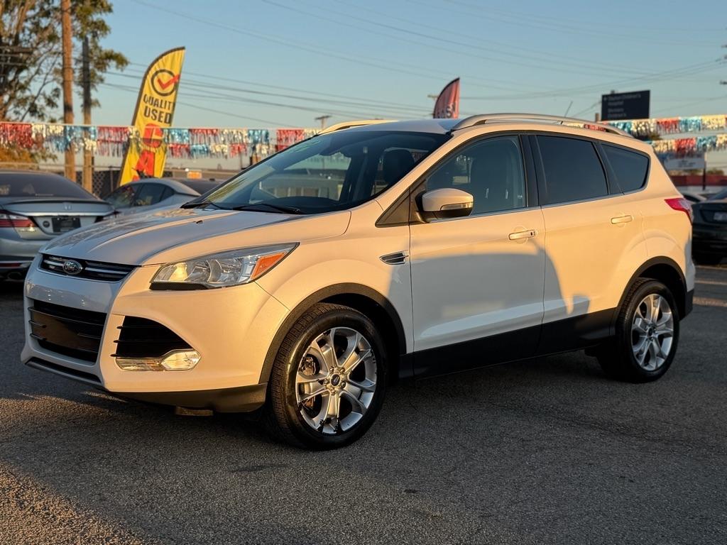 Ford Escape Titanium 4WD 2015
