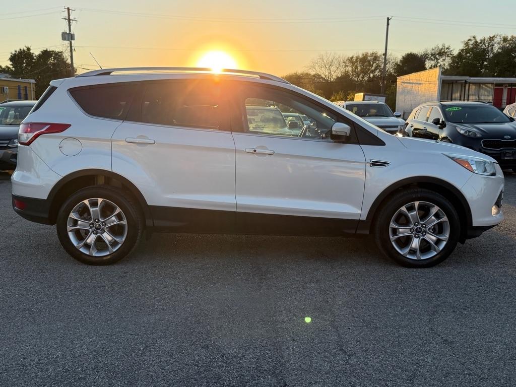 Ford Escape Titanium 4WD 2015