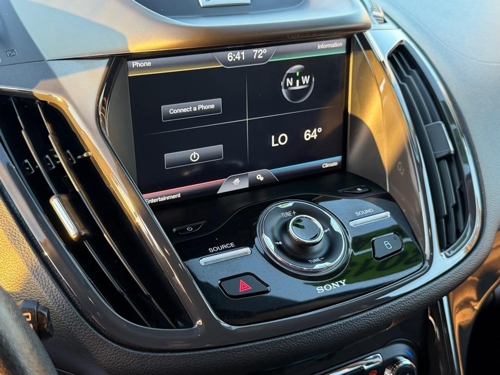 Ford Escape Titanium 4WD 2015