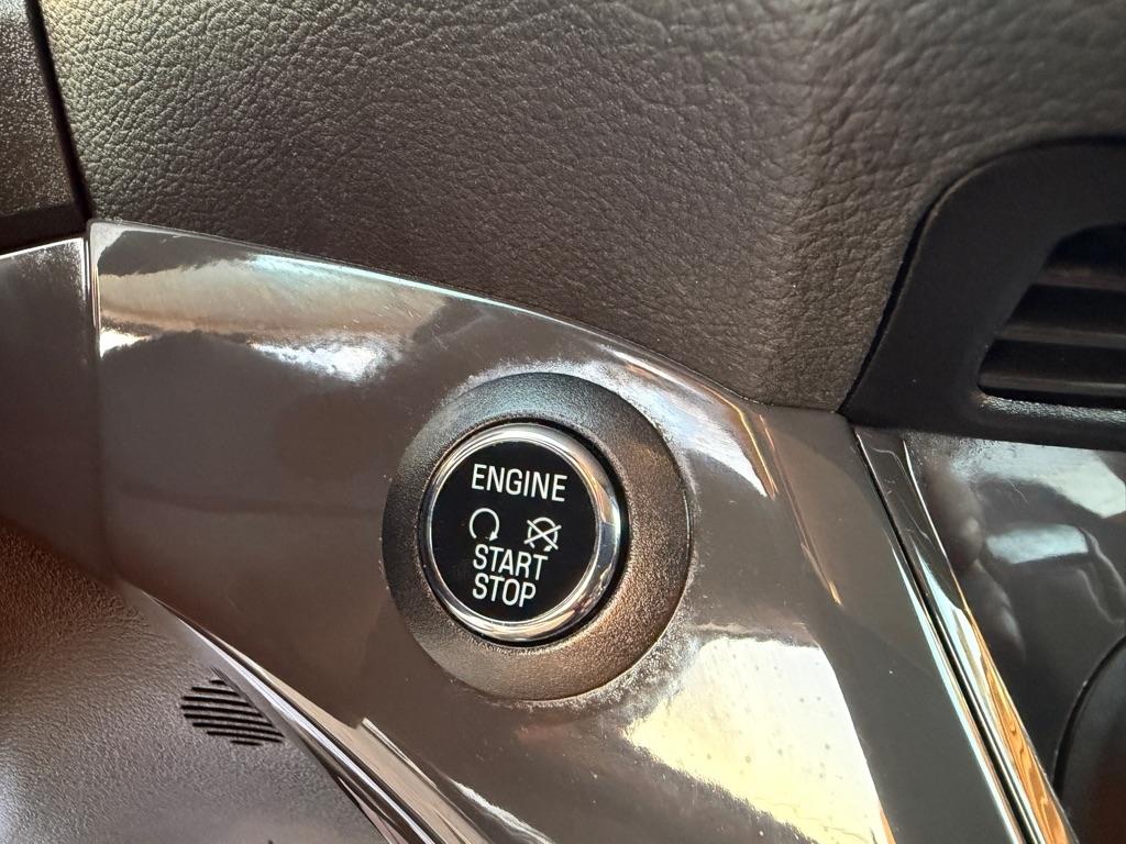 Ford Escape Titanium 4WD 2015