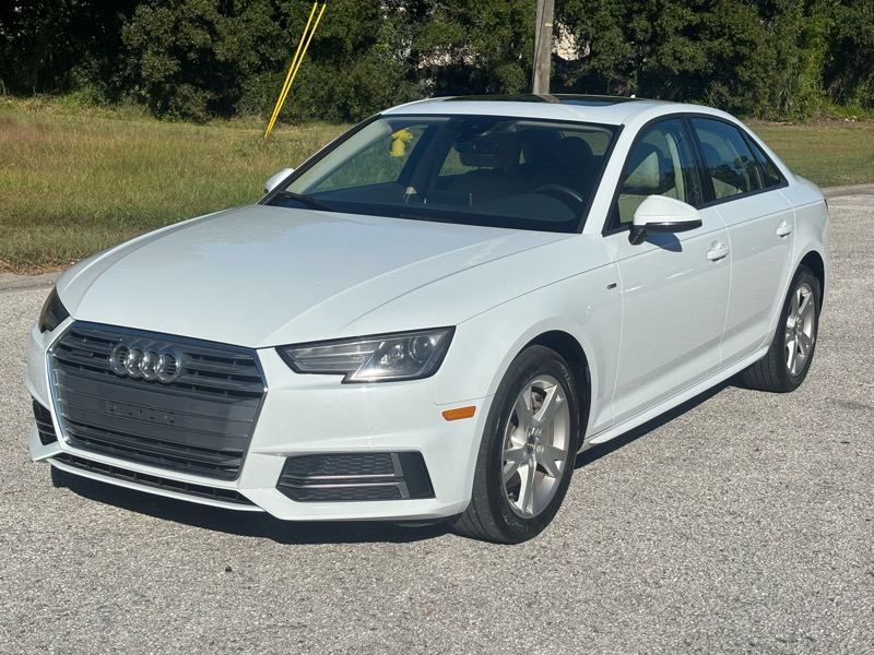 Audi A4  2018 Audi A4  2018