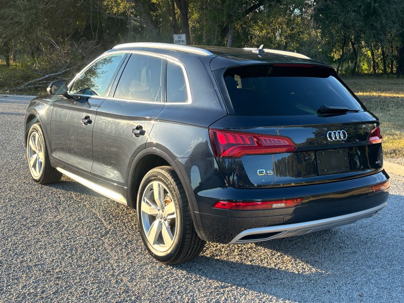 Audi Q5  2019