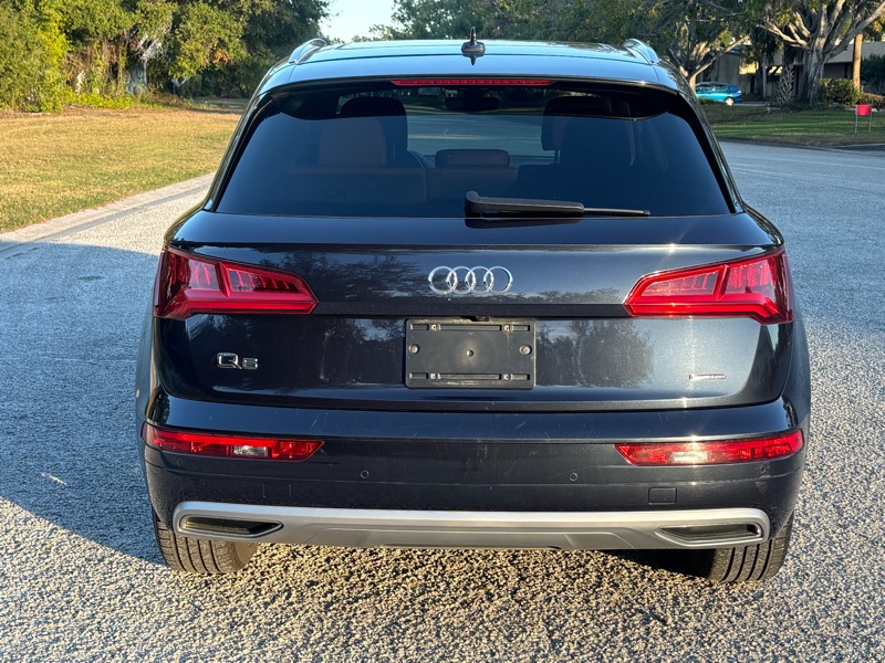 Audi Q5  2019