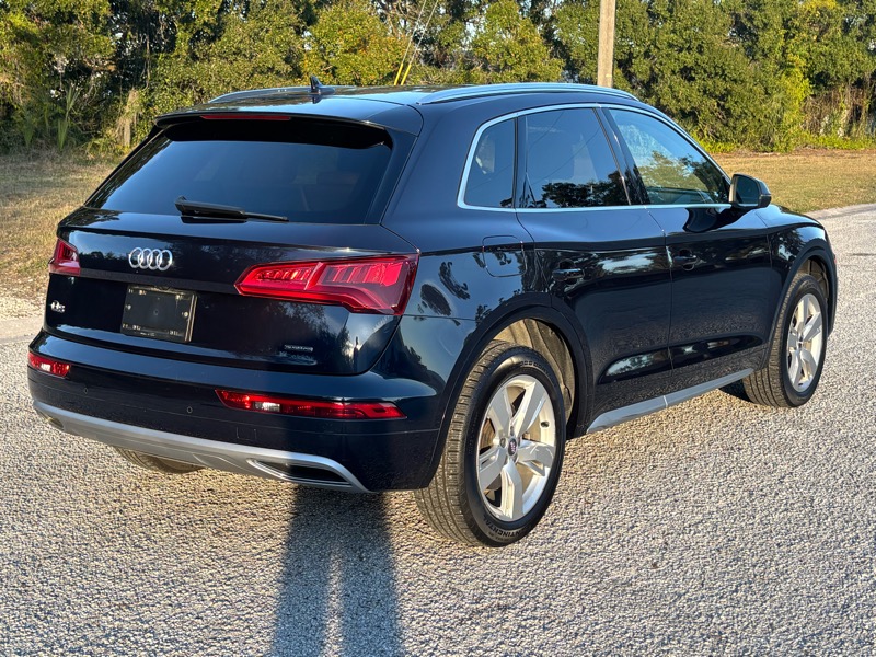 Audi Q5  2019