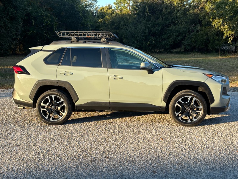Toyota RAV4 Adventure AWD 2019