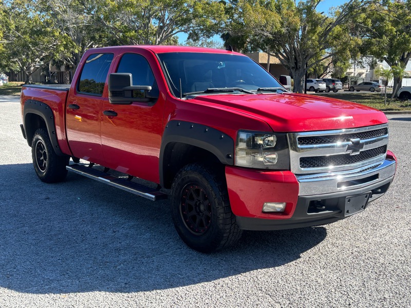 Chevrolet Silverado 1500 LT Crew Cab 4WD 2011