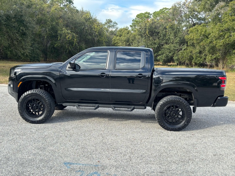 Nissan Frontier  2023