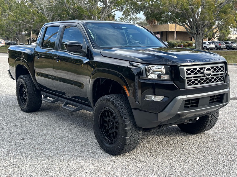 Nissan Frontier  2023