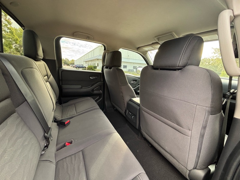 Nissan Frontier  2023