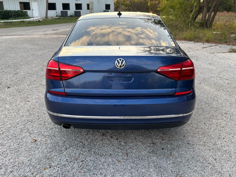 Volkswagen Passat SE 2016