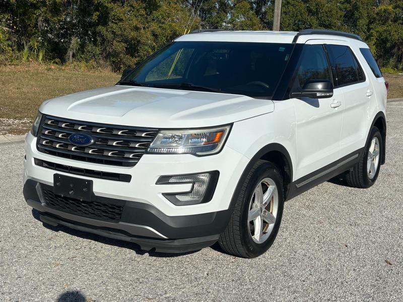 Ford Explorer XLT 4WD 2017