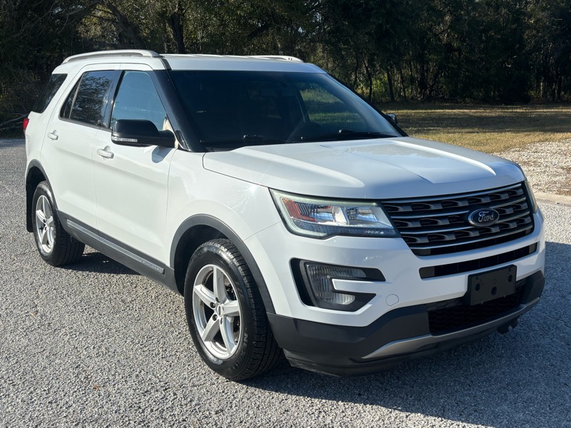 Ford Explorer XLT 4WD 2017