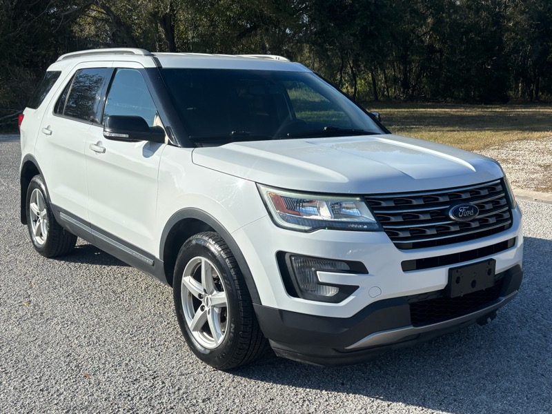 Ford Explorer XLT 4WD 2017