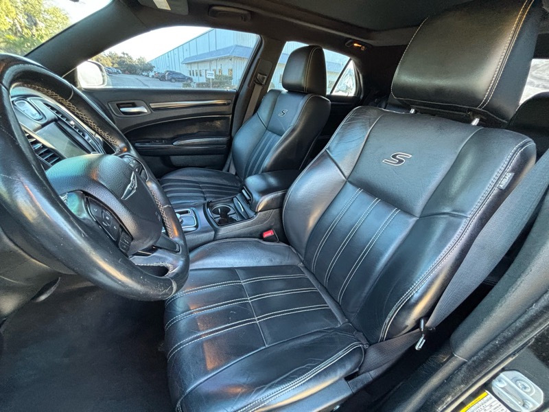 Chrysler 300 S V6 AWD 2015