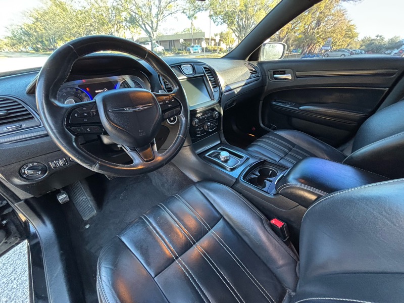 Chrysler 300 S V6 AWD 2015