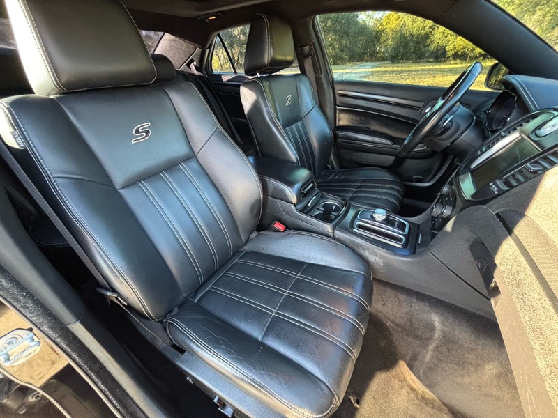 Chrysler 300 S V6 AWD 2015