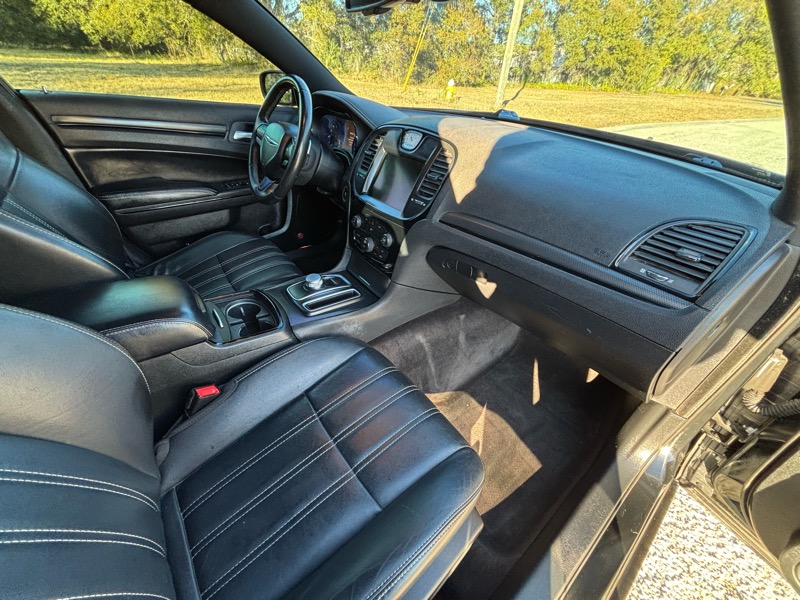 Chrysler 300 S V6 AWD 2015