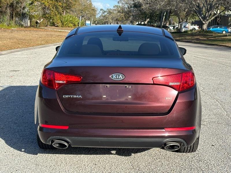 Kia Optima LX 2012