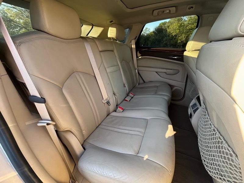 Cadillac SRX Luxury Collection 2010