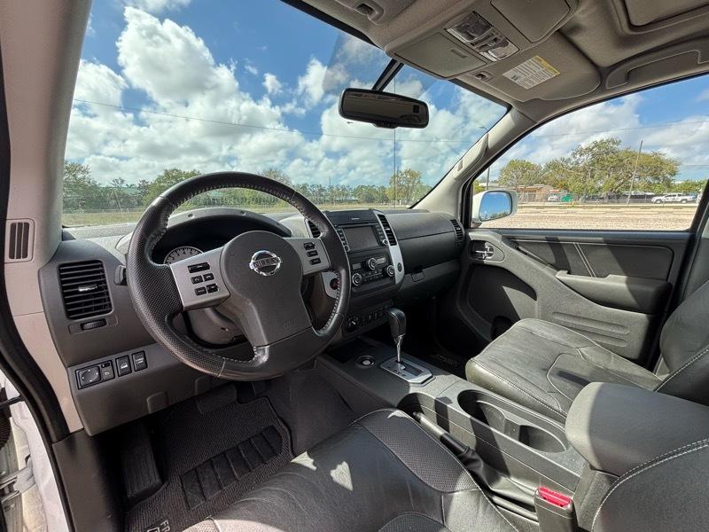 Nissan Frontier PRO-4X Crew Cab 4WD 2020