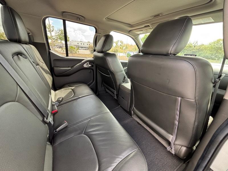 Nissan Frontier PRO-4X Crew Cab 4WD 2020