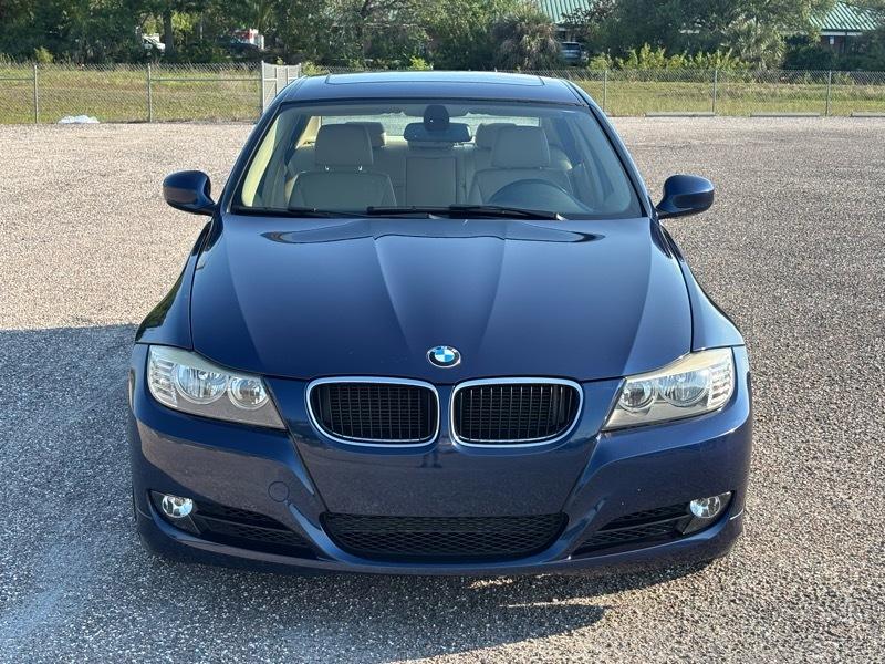 BMW 3-Series 328i 2011