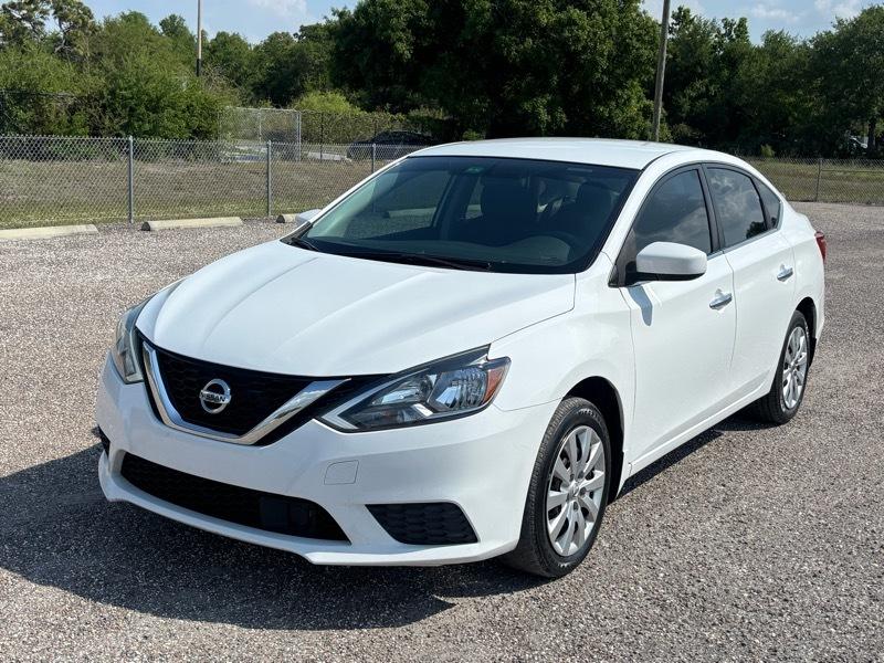 Nissan Sentra S 2019
