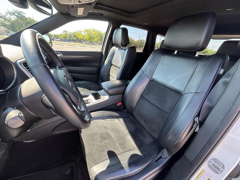 Jeep Grand Cherokee  2018