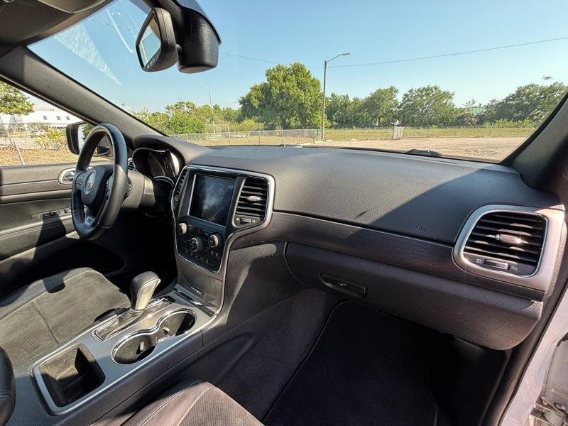 Jeep Grand Cherokee  2018
