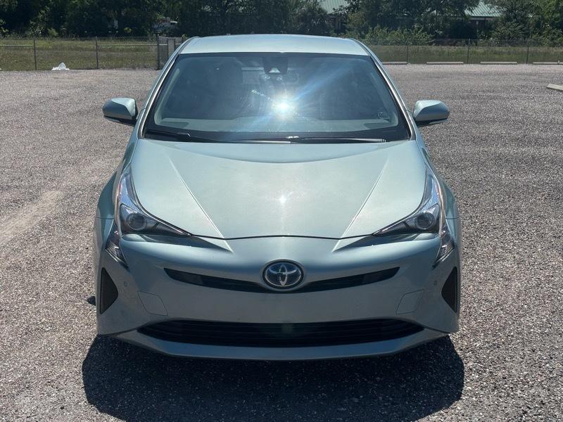 Toyota Prius Two 2017