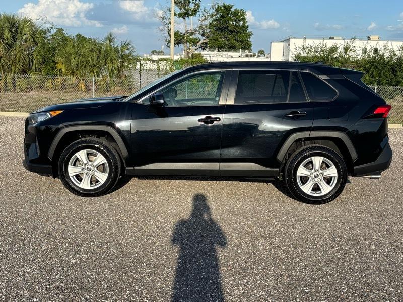 Toyota RAV4 XLE AWD 2019