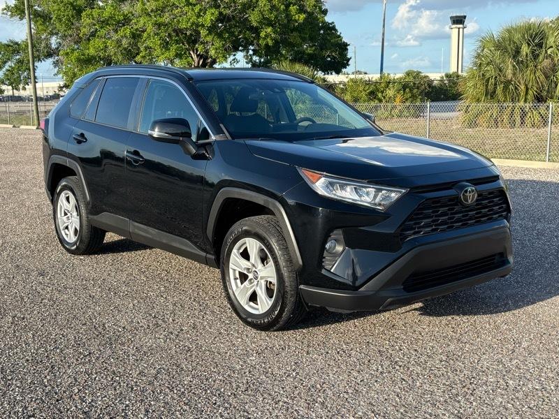 Toyota RAV4 XLE AWD 2019