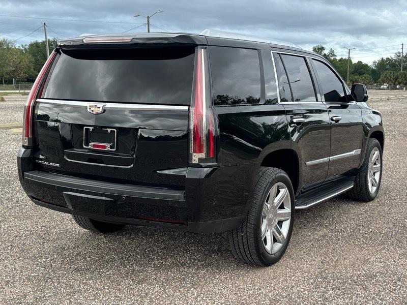 Cadillac Escalade Luxury 2017