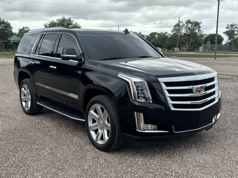 Cadillac Escalade Luxury 2017