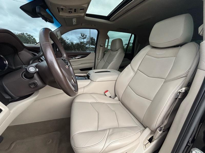 Cadillac Escalade Luxury 2017