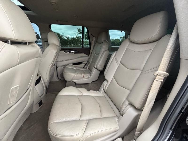 Cadillac Escalade Luxury 2017