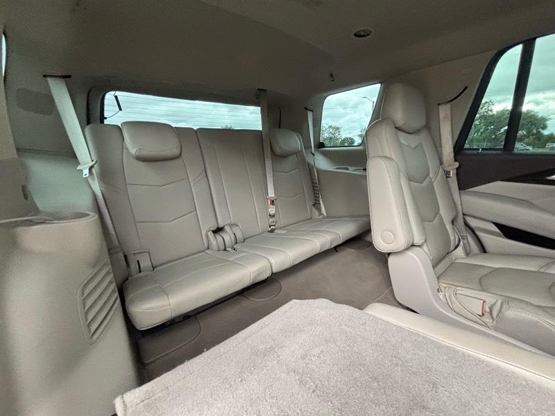 Cadillac Escalade Luxury 2017