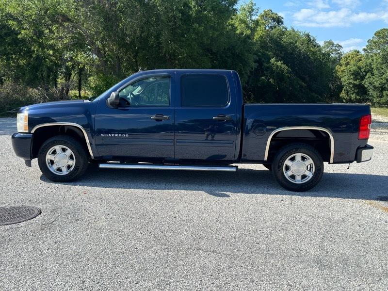 Chevrolet Silverado 1500 LS Crew Cab 2011