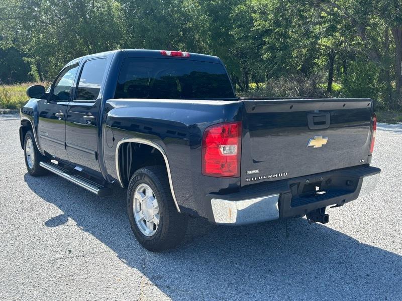 Chevrolet Silverado 1500 LS Crew Cab 2011