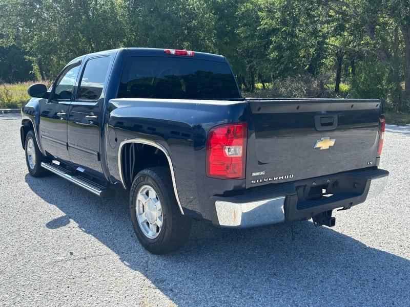 Chevrolet Silverado 1500 LS Crew Cab 2011