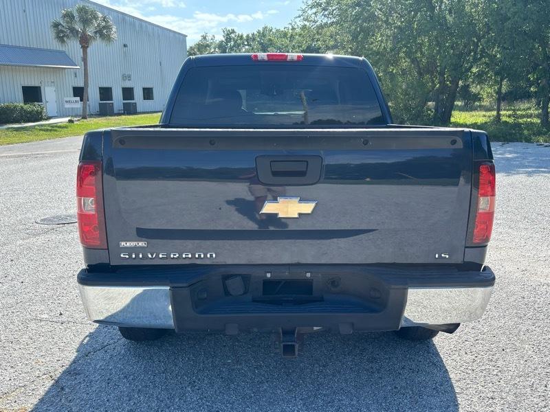 Chevrolet Silverado 1500 LS Crew Cab 2011