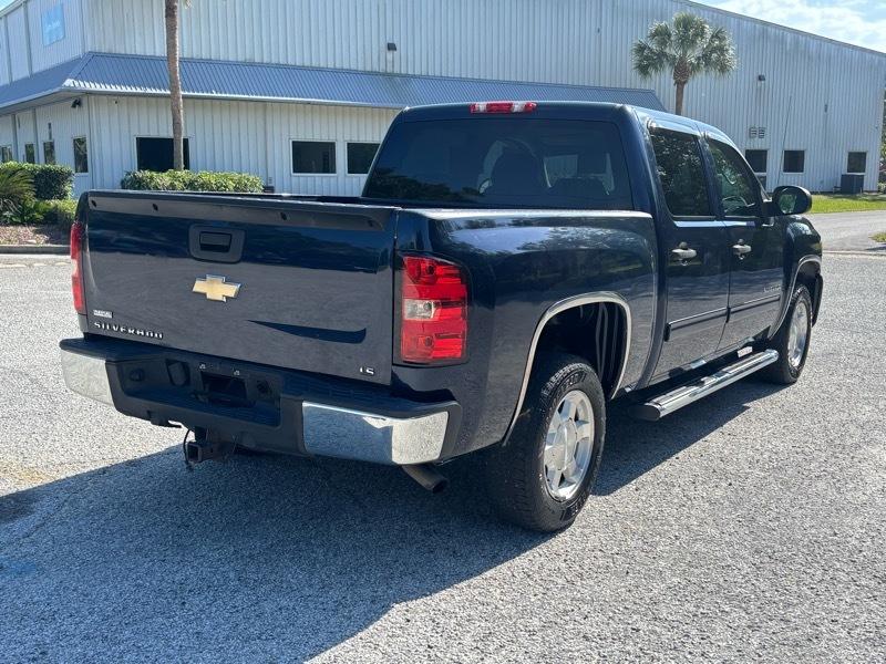 Chevrolet Silverado 1500 LS Crew Cab 2011