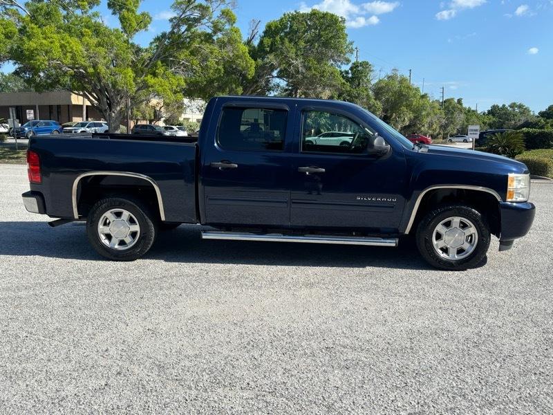 Chevrolet Silverado 1500 LS Crew Cab 2011