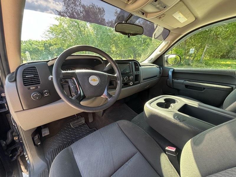 Chevrolet Silverado 1500 LS Crew Cab 2011