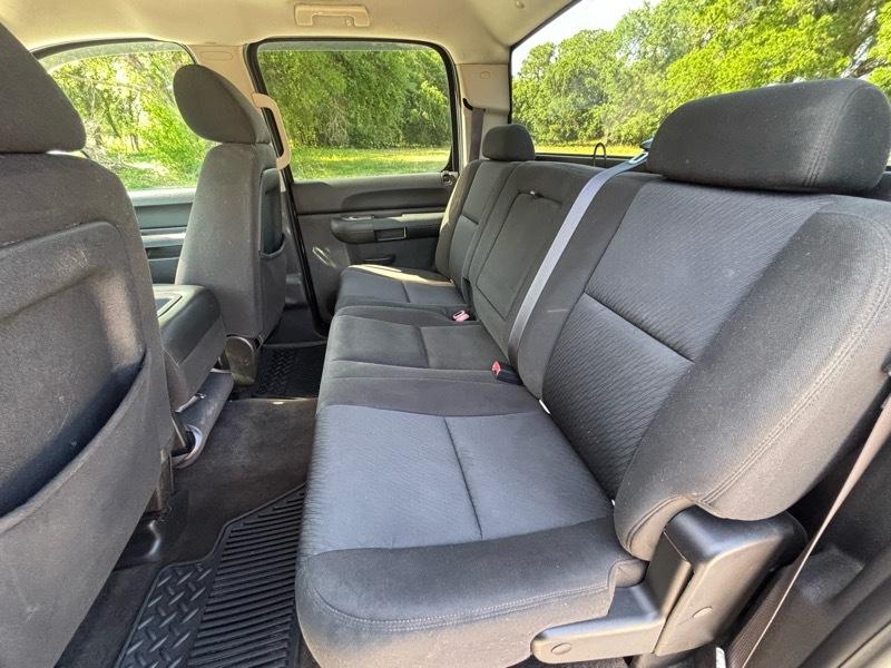 Chevrolet Silverado 1500 LS Crew Cab 2011