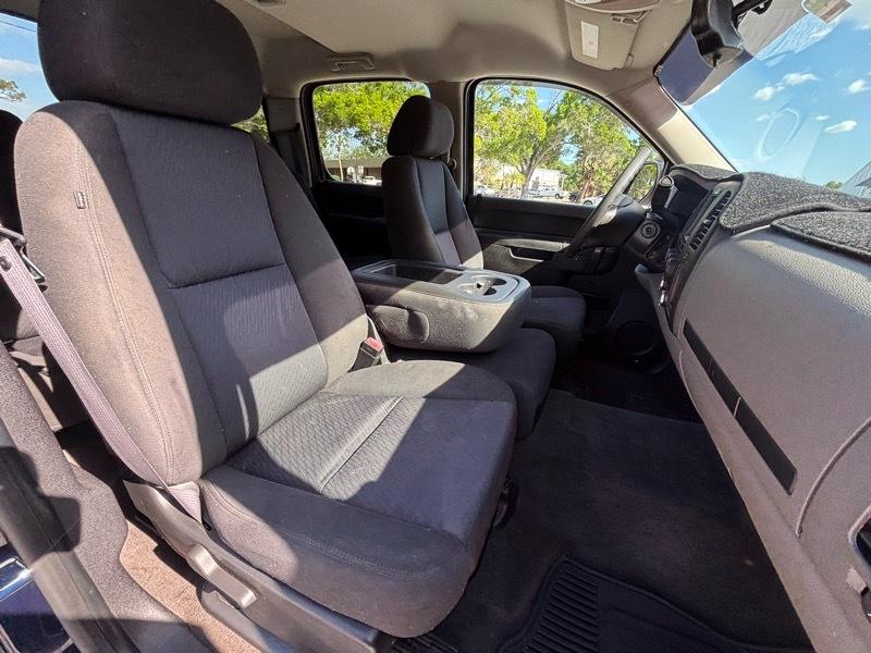 Chevrolet Silverado 1500 LS Crew Cab 2011