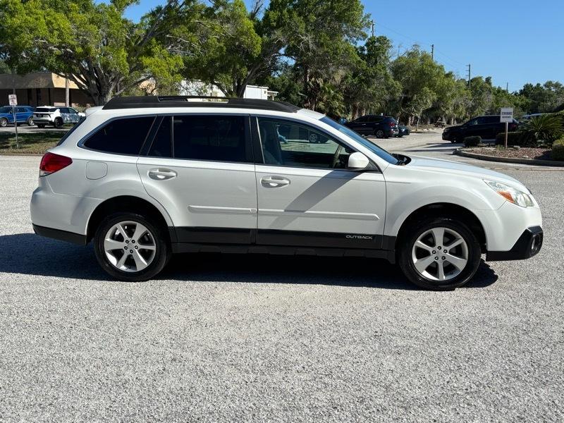 Subaru Outback 2.5i Premium 2013