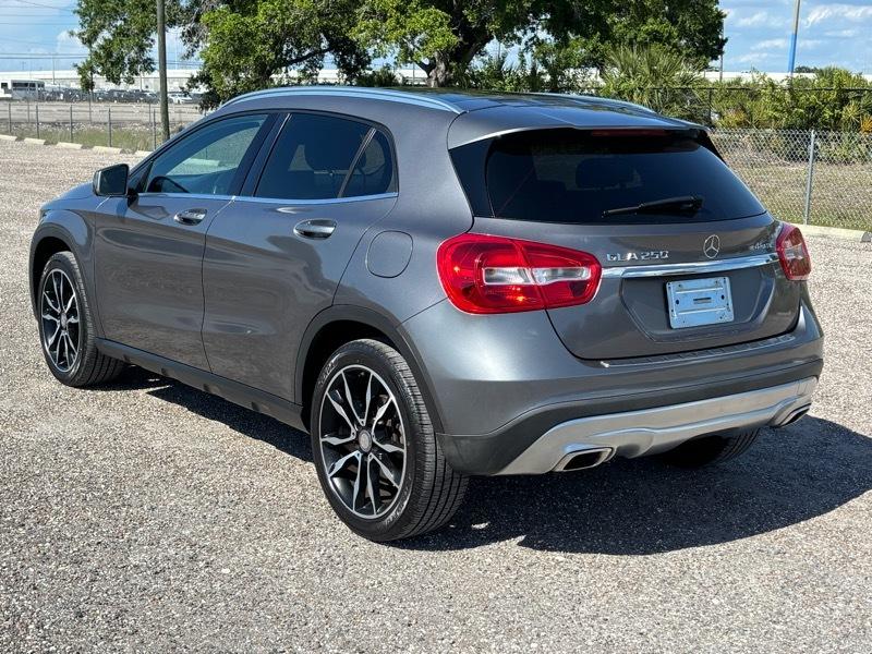 Mercedes-Benz GLA-Class GLA250 4MATIC 2016